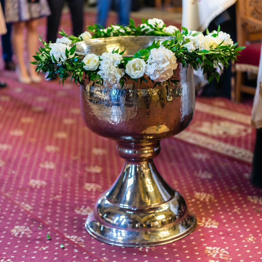 Cristelnita Bucuresti Ivory Blessing