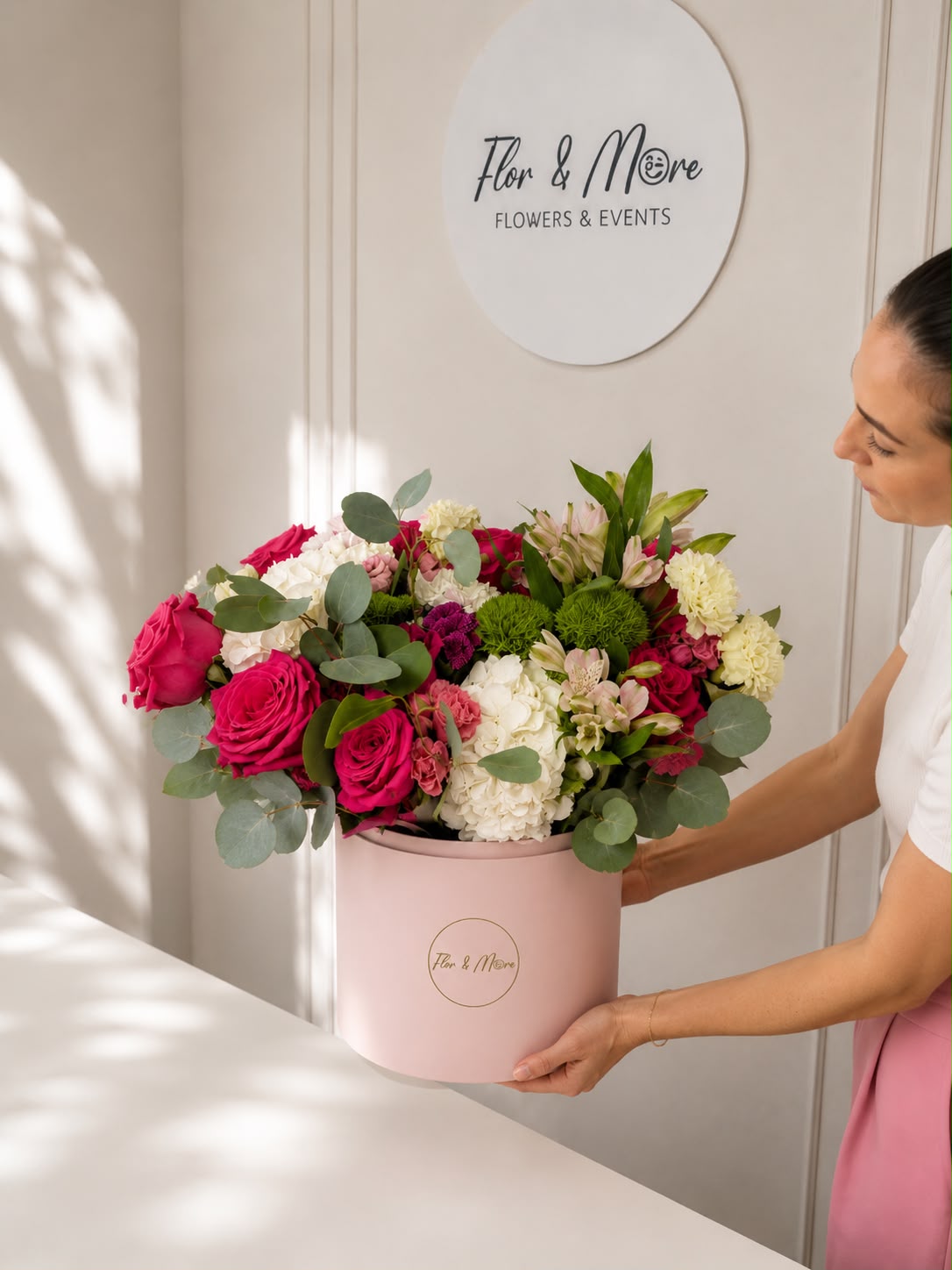 Cutie Florală Royal Elegance București