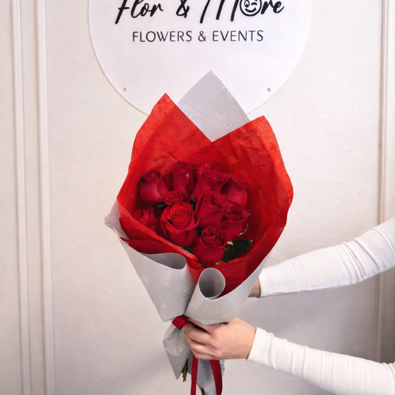 Buchet trandafiri  SA FACI PARTE DIN ECHIPA